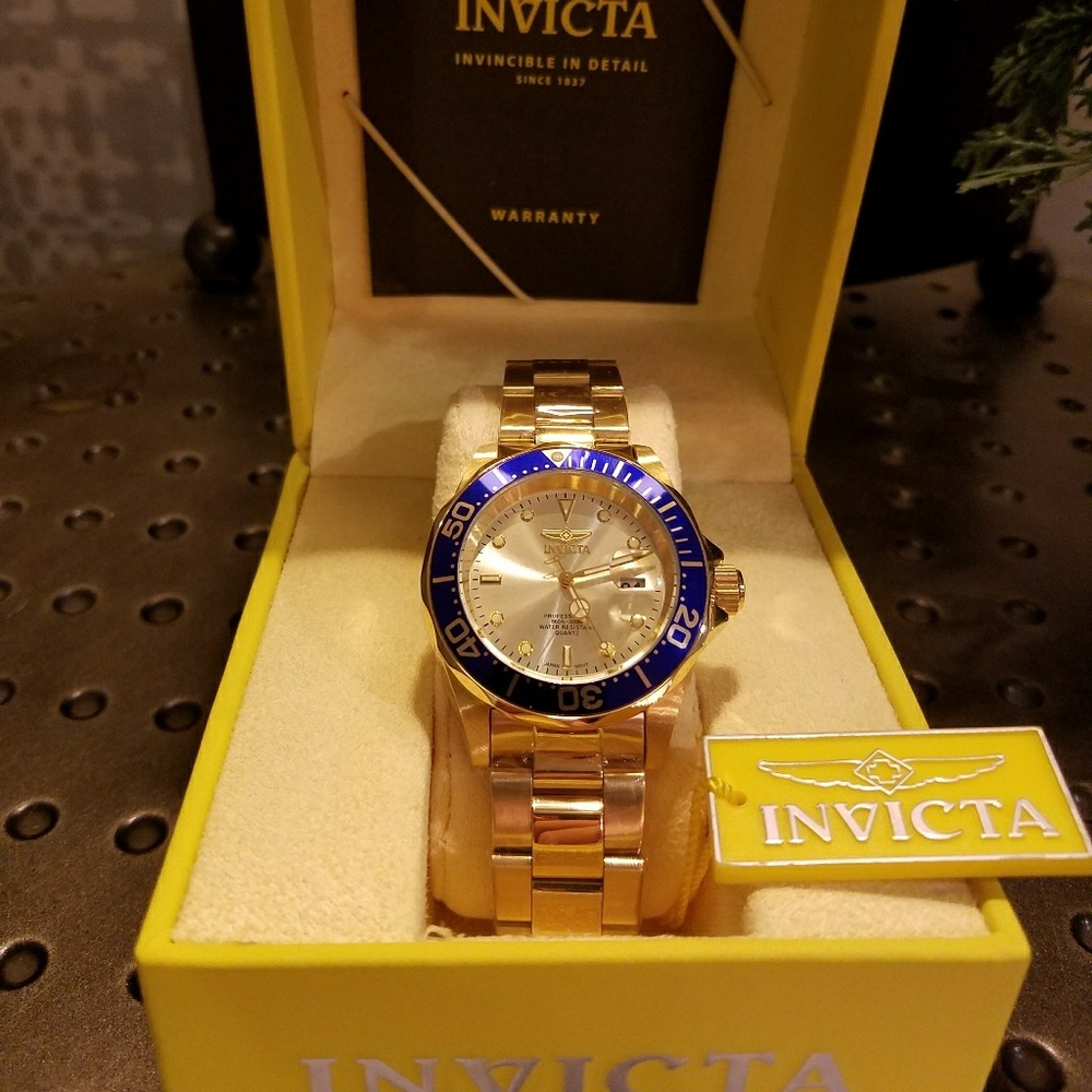 Invicta 18K Gold Plated Watch - Picture 1 of 8